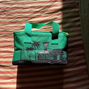 Trader Joes Emerald Mini Insulated Bag